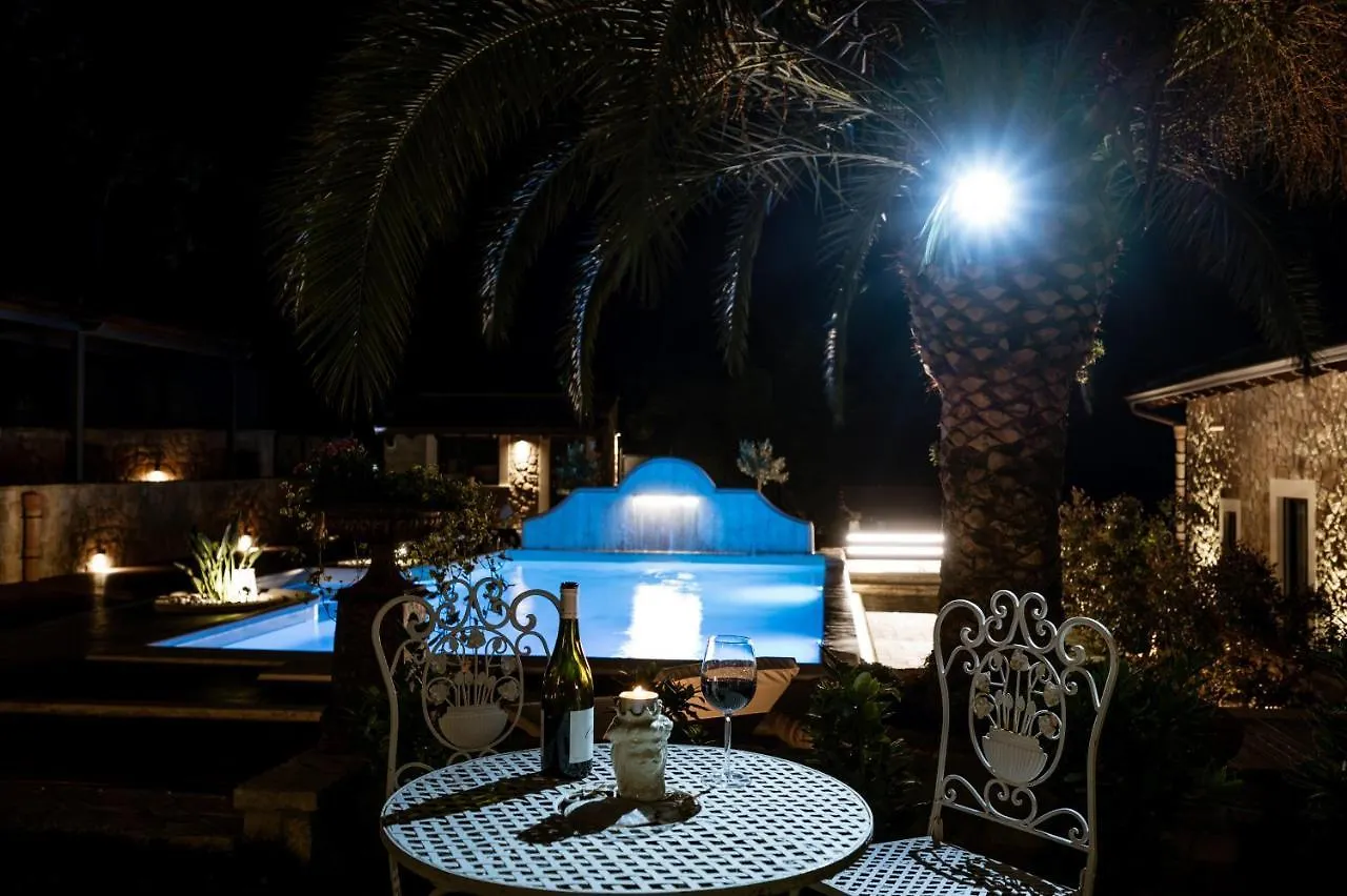 Donna Carolina Luxury Rooms Cefalù Vakantiehuis