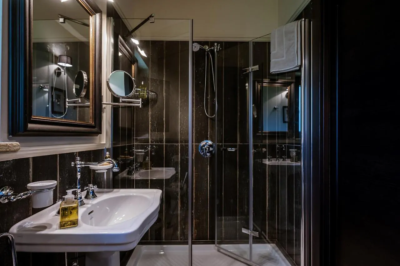 Donna Carolina Luxury Rooms Cefalù Italië