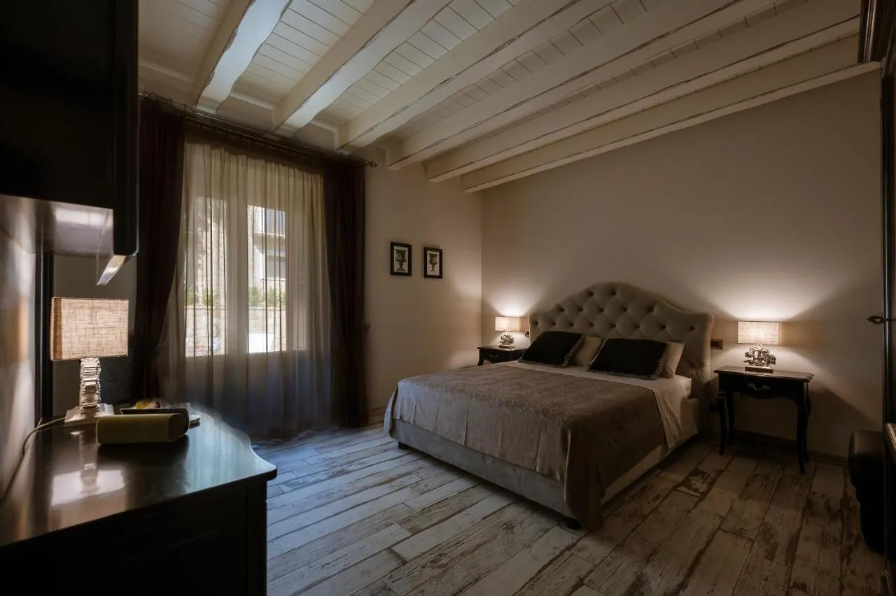 Vakantiehuis Donna Carolina Luxury Rooms Cefalù