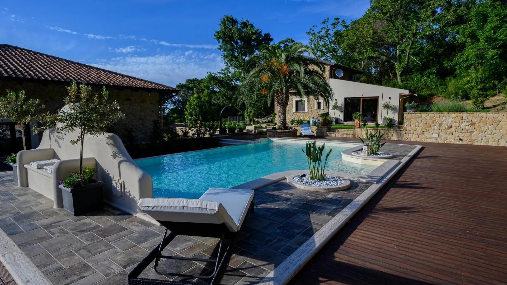 Donna Carolina Luxury Rooms Cefalù Italië